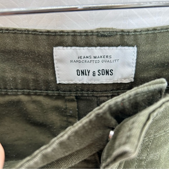 Only & Sons army green cargo joggers - Picture 3 of 8